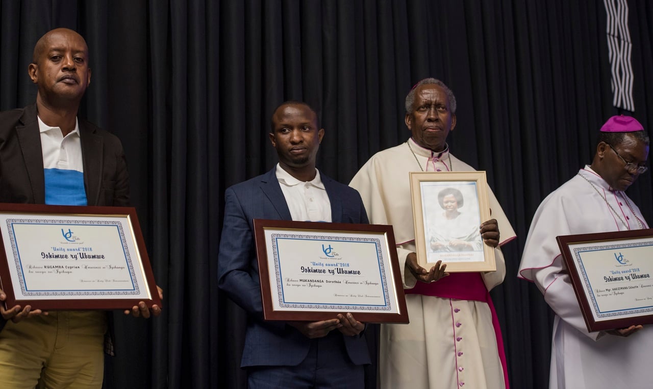 Abenshi mu bashyikirijwe ibihembo ntibari bahibereye kuko harimo n'abatabarutse