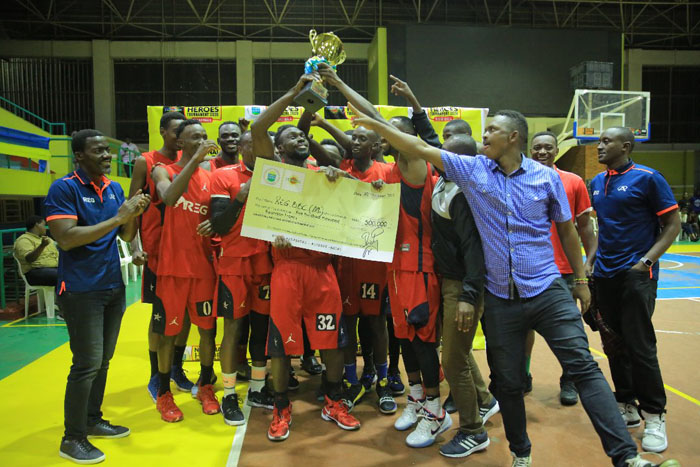 REG BBC yegukanye igikombe muri Basketball