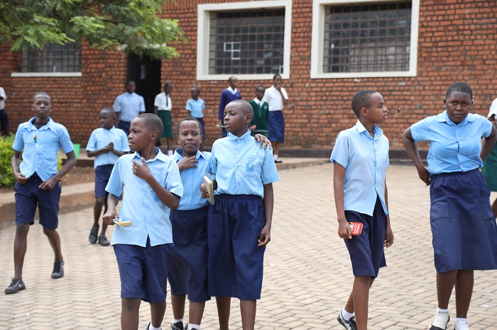 Kuba umwana yakorera ikizamini aho atiyandikishije nta kibazo biteye