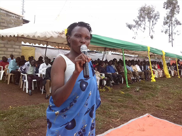 Mukavumera avuga ko aho yahingaga ibishyimbo yahateye ikawa none akaba amaze gutera imbere.