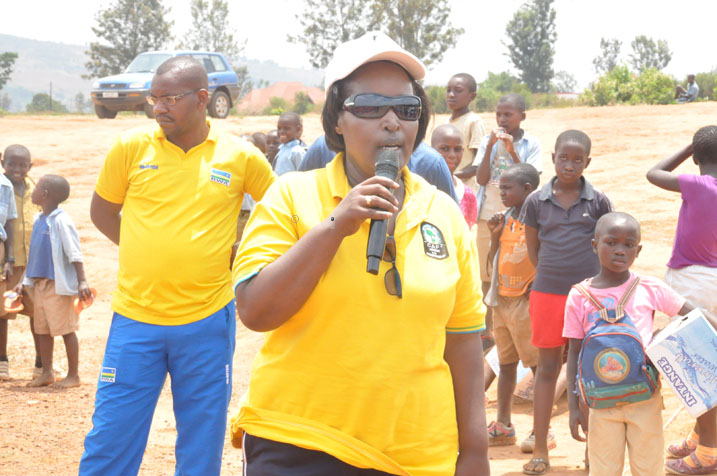 Rwemarika Felicitee, akangurira abana b'abakobwa b'i Bugesera gukomeza gukunda umupira w'amaguru