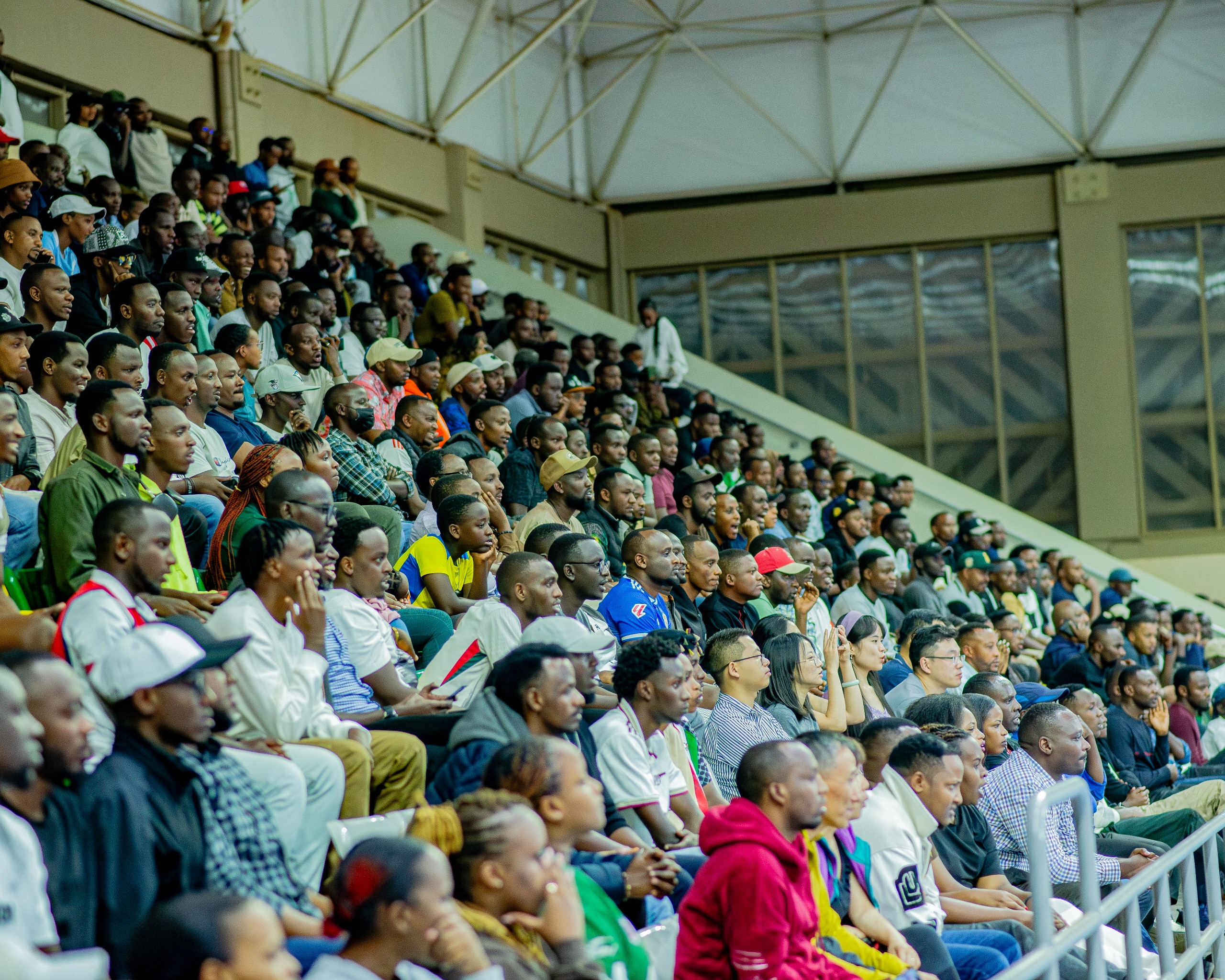 Ubona ko Petit Stade imaze kuba nto ku bakunzi ba Volleyball 