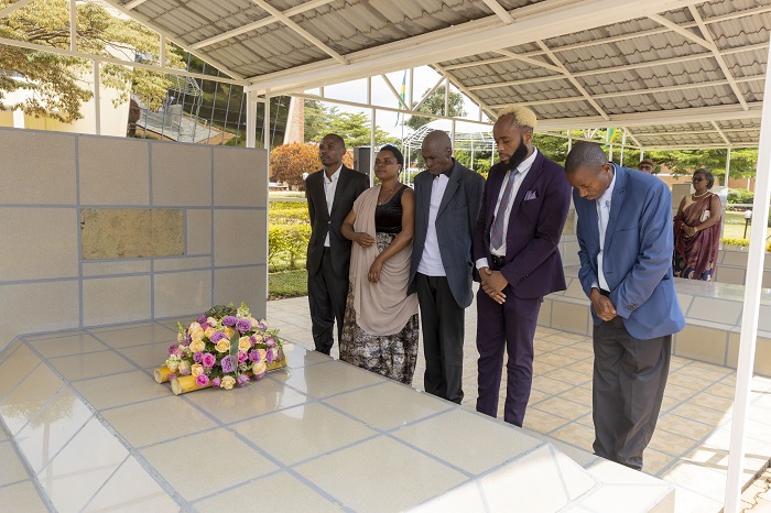 Abo mu muryango wa nyakwigendera Agatha Uwiringiyimana baje kumwunamira