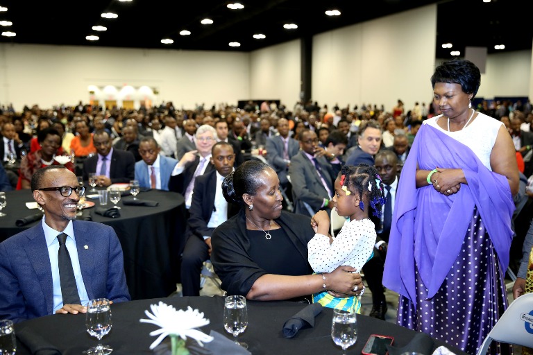 Uyu mwana muto yifuje guhura na Perezida Kagame na Madamu Jeannette Kagame.
