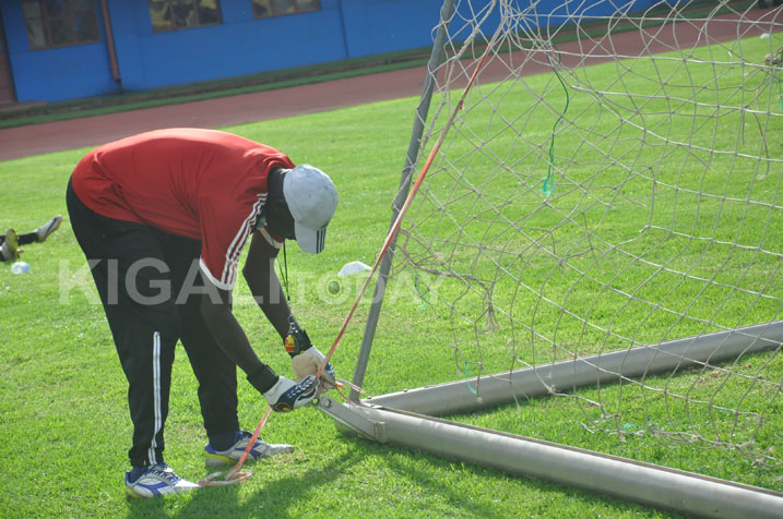 Higiro Thomas ,umutoza w'abazamu arasanasana