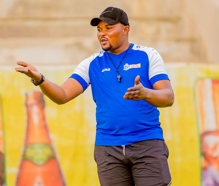 Umutoza Lomami Marcel ni we wayoboye imyitozo