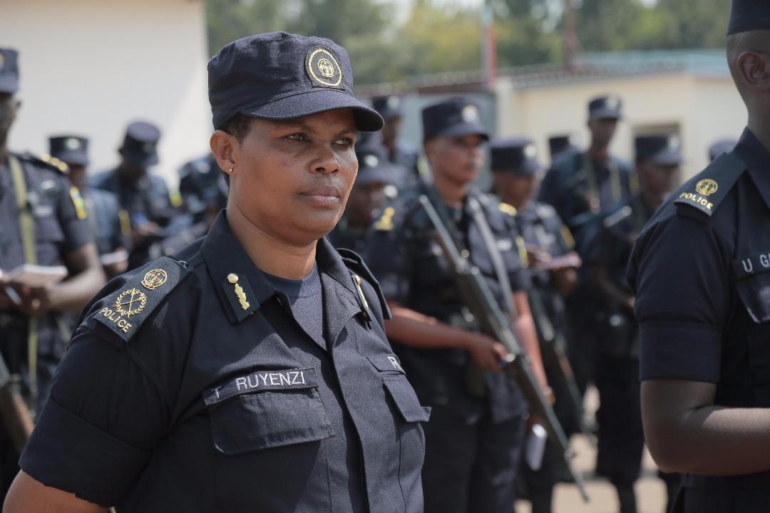 ACP Theddy Ruyenzi avuga ko bagiye gutabara abababaye bakazanabakangurira kwiyubakamo ubushobozi bwo kwicungira umutekano