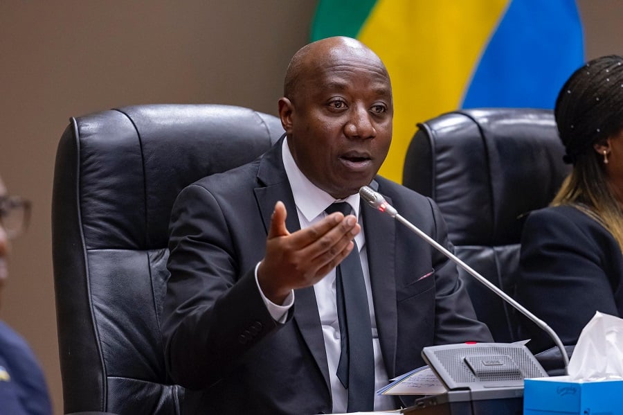 Minisitiri w'Intebe Dr Edouard Ngirente yahamije ko ubwishingizi bw'ibihingwa n'amatungo bwafashije kuzamura umusaruro mbumbe w'Igihugu