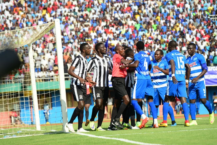 Ni umukino waranzwe no gushyamirana ku mpande zombi