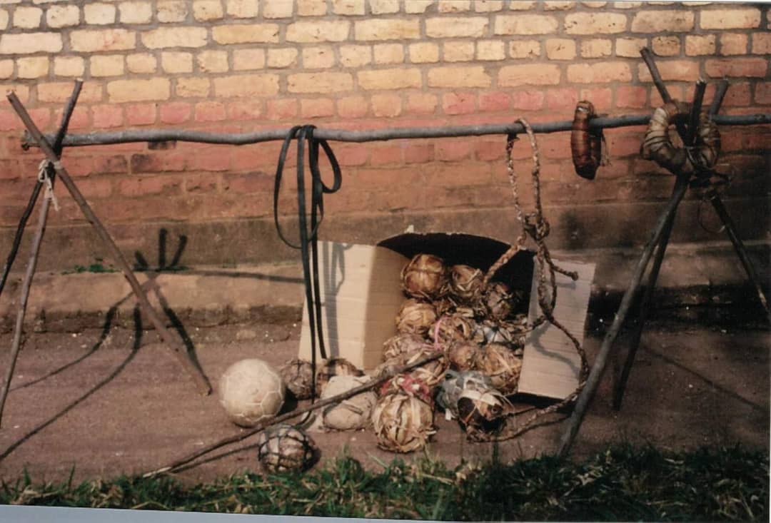 Imwe mu mipira bakoreshaga harimo n'izwi nka Karere