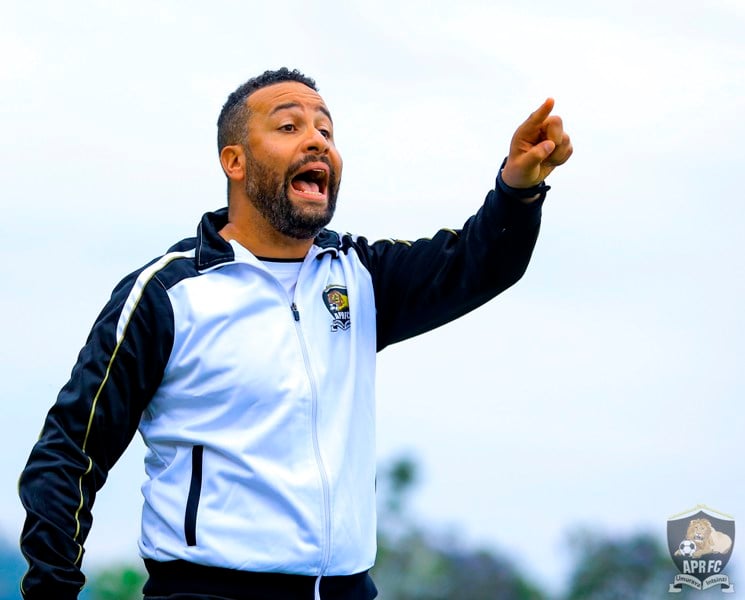 Umutoza mukuru wa APR FC Mohammed Adil Erradi avuga ko yifuza gutsinda imikino yose