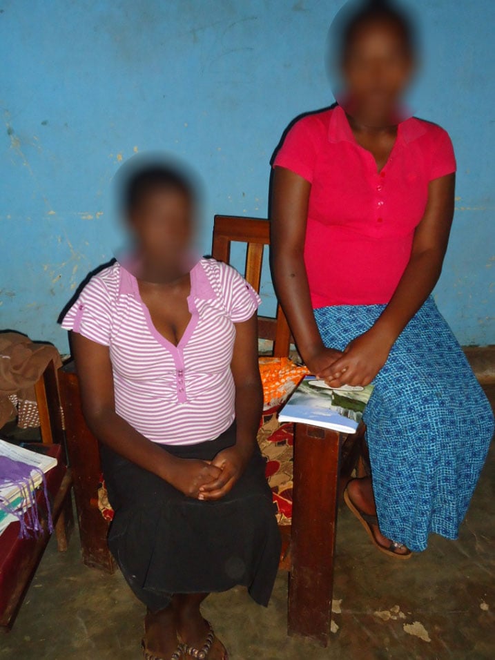 Aba bana bavuga ko batwite inda zigeze mu mezi atanu baracyabasha gusubira mu masomo yabo.