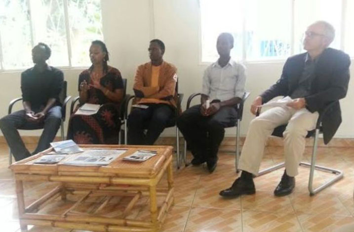 Aba ni bamwe mu bari mu gikorwa cyo gutegura filimi ndetse n'abafite filimi ziri guhangana.