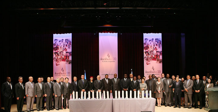 Abahagarariye ibihugu byabo n'imiryango mpuzamahanga basaga 50 bitabiriye Kwibuka i Seoul.