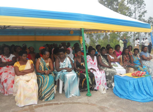 Abakandida depite b