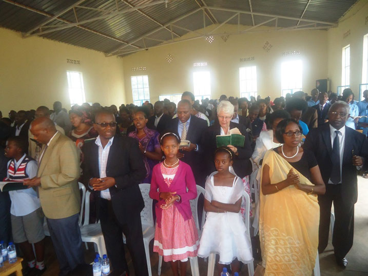 Abakirisito ba EPR bari bishimiye uyu muhango.