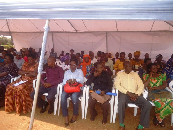Abakomoka mu miryango y