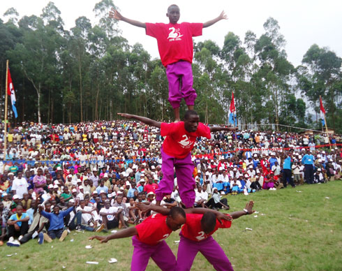 Abakorobate berekana ubuhanga bwabo.