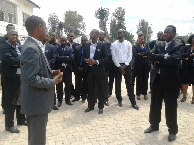 Abakozi ba RSSB bakirwa ku rwibutso rw