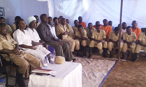 Abakozi ba gereza ya Nsinda nabo basabwe gushyiraho akabo mu rugamba rwo kwigira.