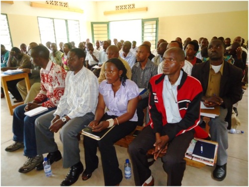 Abakozi bashinzwe uburezi mu mirenge n