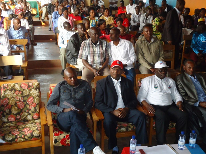 Abanyamuryango ba FPR Inkotanyi mu murenge wa Byumba bari mu nteko rusange.