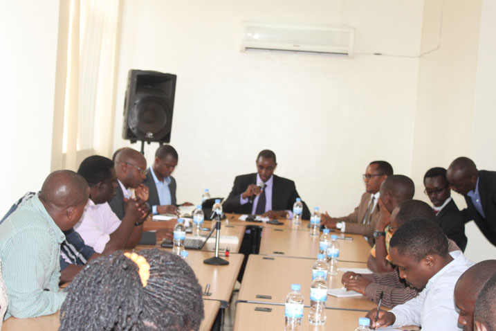 Abanyamakuru bitabiriye ikiganiro gitegura icyunamo.