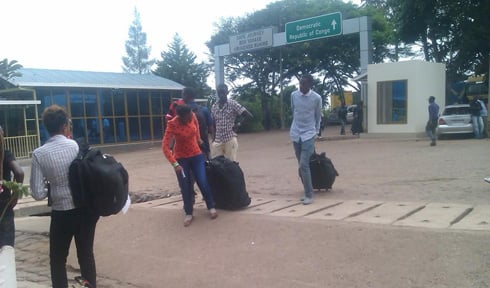 Abanyekongo bifite batangiye gukuramo akabo batinya ko imirwano yakomera mu mujyi wa Goma.