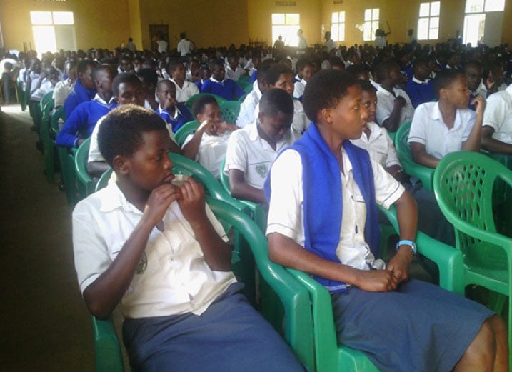 Mu ishuri ry'ubumenyi rya Nyamagabe ngo biteguye gushyiraho ihuriro ryo kurwanya icuruzwa ry'abantu.