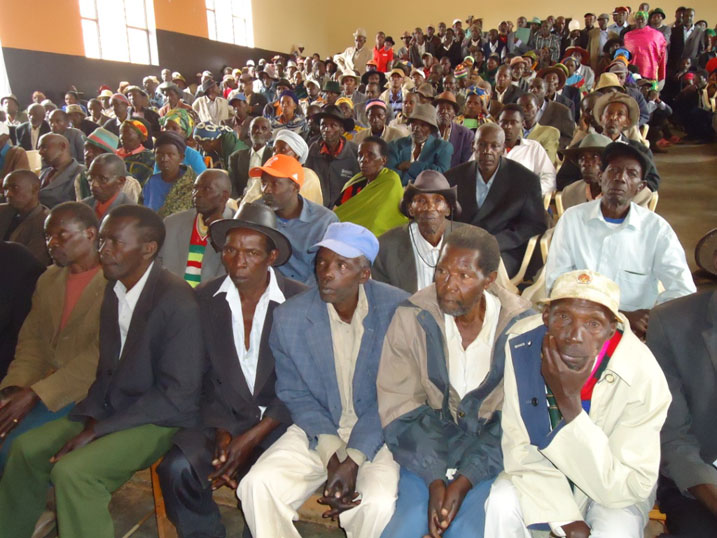 Abarenga 2000 bari baje guhura n