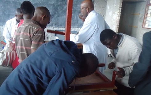 Aba barimu bemeza ko ibi bikoresho bahawe bigiye kubafasha gutanga umusaruro ushimishije.