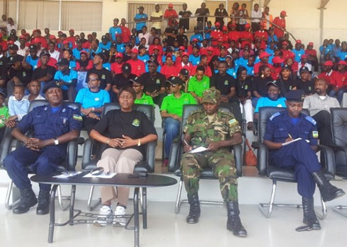 Abashinzwe amashami yo kurwanya ruswa n'akarengane mu ngabo no muri Polisi by'igihugu na bo bari baje kwifatanya n'urubyiruko.