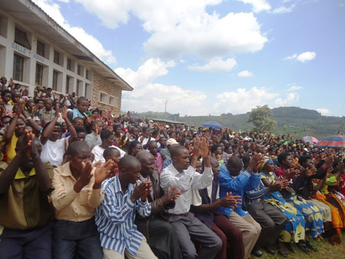 Abaturage bo mu murenge wa Bushenge bishimiye ko ikibazo cy'imirire mibi mu bana kigenda kigabanuka.