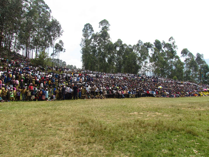 Abaturage baje ku bwinshi kwizihiza umunsi wo kwibohora ku nshuro ya 20.