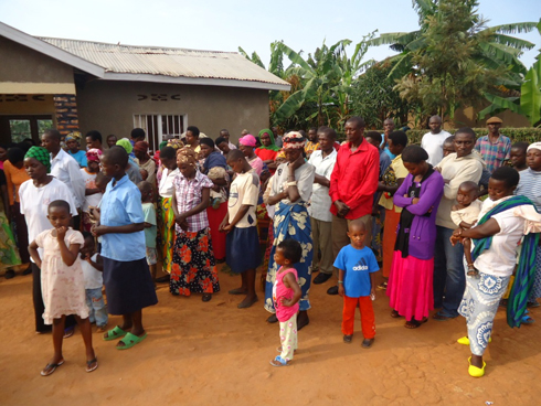 Abatuye umudugudu igiti cy