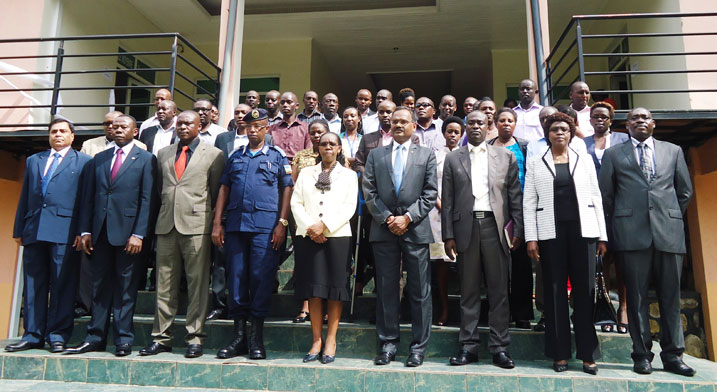 Abayobozi b'inzego, Umuvunyi mukuru, INTERPOL, Polisi y'Igihugu, Urwego rw'ubushinjacyaha n'abarimo guhugurwa.