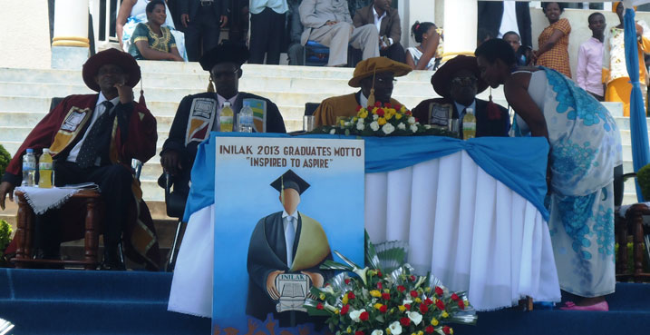 Abayobozi ba INILAK ku munsi wo gutanga impamyabushobozi.