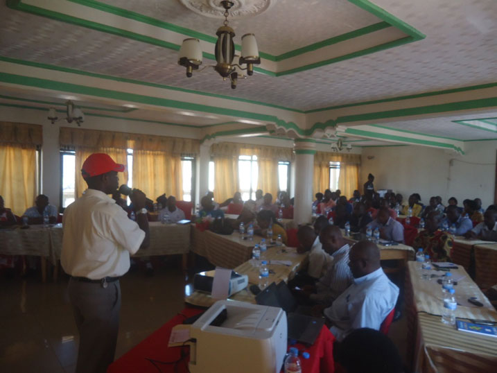 Abayobozi bahagarariye abandi mu muryango wa FPR INKOTANYI mu karere ka Rusizi barasabwa guhanga ibishya bizateza igihugu imbere.