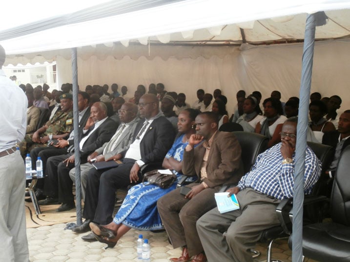Abayobozi batandukanye bitabiriye uyu muhango wo kwibuka muri INILAK ishami rya Nyanza.