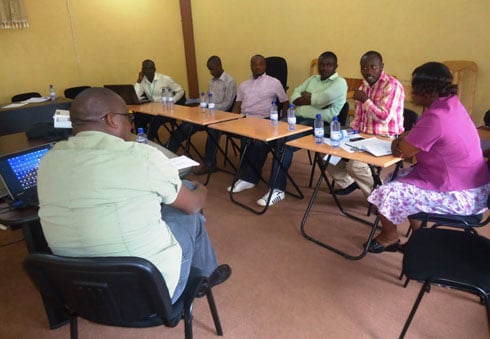 Abitabiriye inama yo kugeza amashanyarazi ku baturage. (Foto:L. Nshimiyimana)
