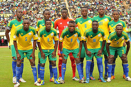 Amavubi arimo gukina imikino ya gicuti yitegura amarushanwa yo gushaka itike y