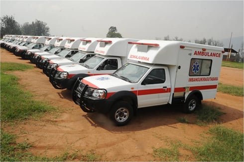 Aho bitabiriye ubwisungane mu kwivuza bafashwa kwivuza kugera no ku ngobyi zitwara abarwayi kwa muganga