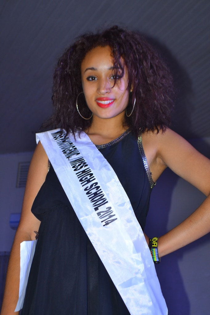 Aurika Auger wari uhagarariye Ecole Belge yatorewe kuba Nyampinga uzi kwifotoza (Miss photogenic).