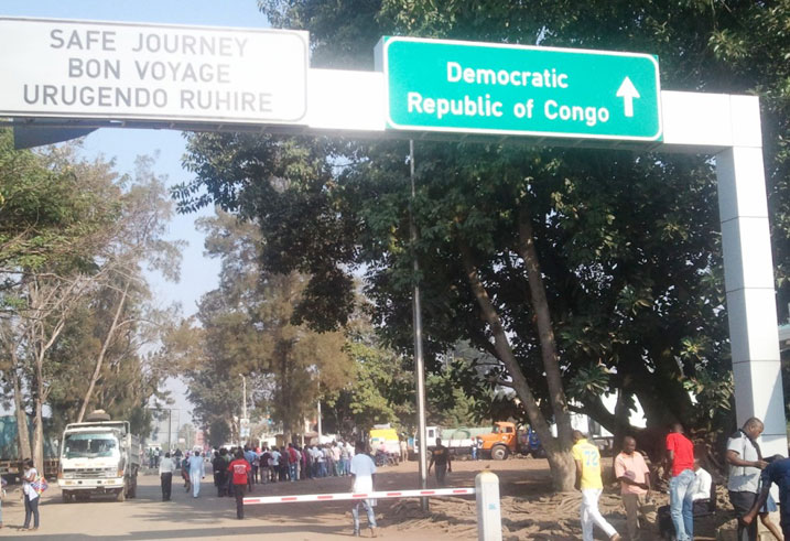 Bamwe mu Banyarwanda bakora nyakabyizi bajya i Goma babujijwe kwambuka.