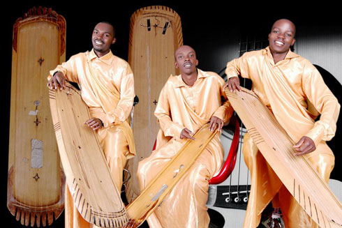 Bamwe mubagize Gakondo Group.