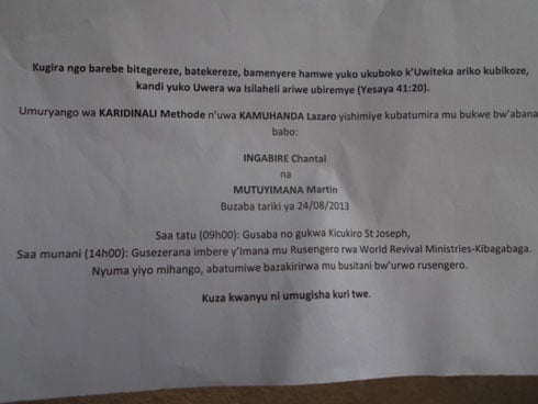 Bari baramaze no gutumira abantu mu bukwe bwabo.