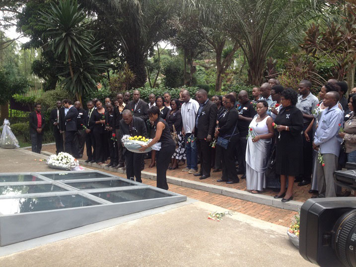 Bashyize indabo ku mva zishyinguwemo inzirakarengane zaguye muri Jenoside yakorewe Abatutsi mu 1994.