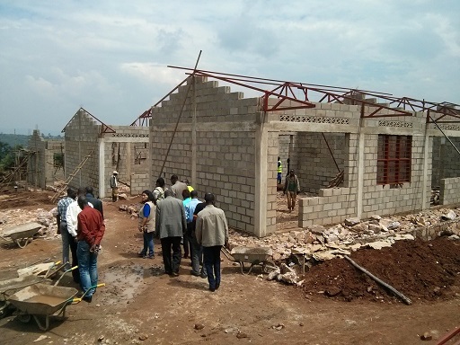 Batangije igikorwa cyari cyaratangiye kubera ko kihutirwa amwe mubazu yarazamuwe kugira ngo akorerwemo 2014.