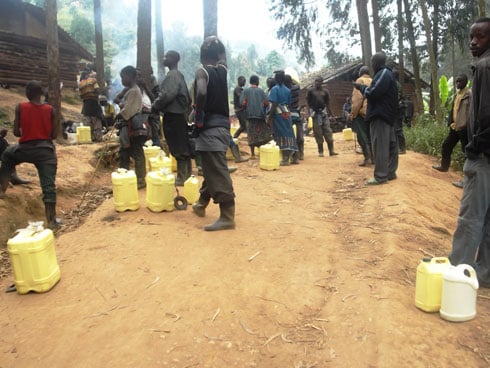 Buri wese yishakira isoko bigatuma bagurisha amata ku mafaranga 80 kuri litiro.