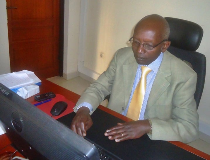 Bwana Nsanzabaganwa Straton, Umujyanama mu Nteko Nyarwanda y